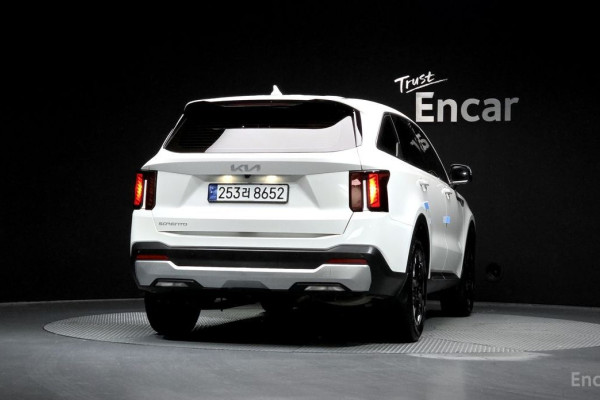 2024 Kia Sorento с пробегом 26 809 км