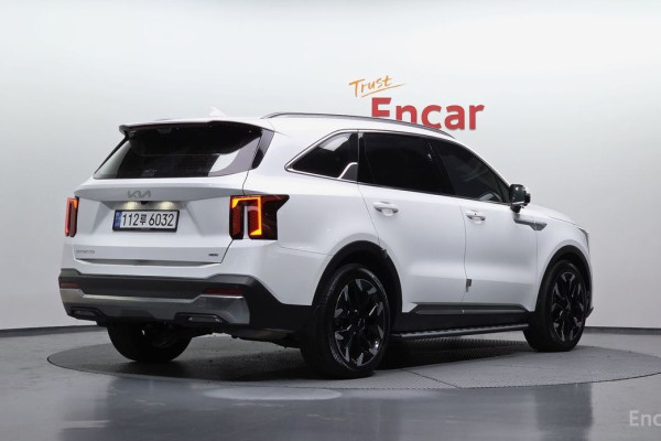 2023 Kia Sorento с пробегом 45 447 км