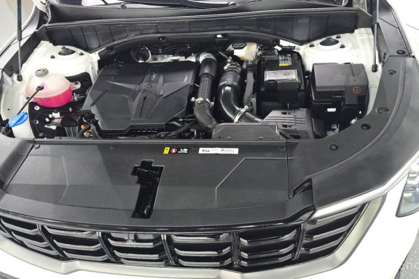 2024 Kia Sorento с пробегом 21 093 км