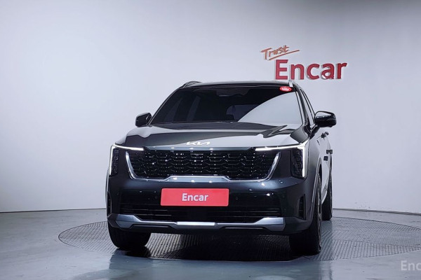 2024 Kia Sorento с пробегом 17 653 км