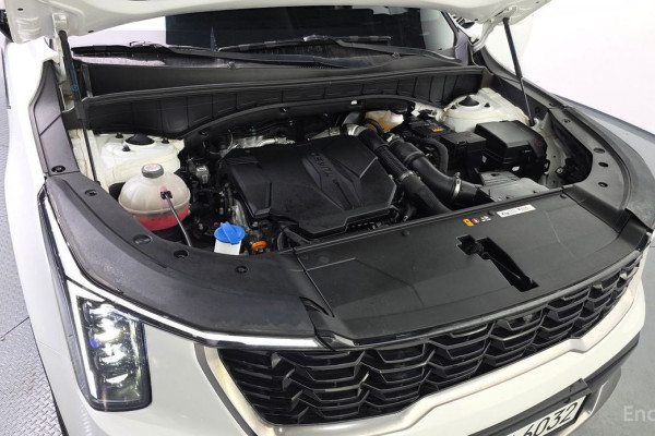 2023 Kia Sorento с пробегом 45 447 км