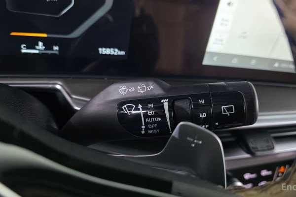 2024 Kia Sorento с пробегом 15 852 км