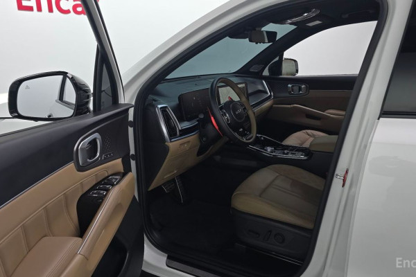 2024 Kia Sorento с пробегом 21 093 км