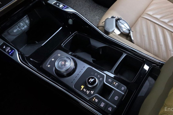 2023 Kia Sorento с пробегом 45 447 км