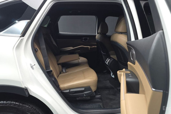 2024 Kia Sorento с пробегом 26 809 км