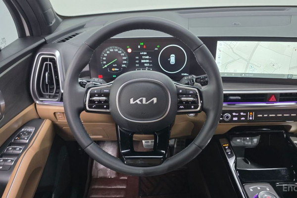 2025 Kia Sorento с пробегом 11 148 км
