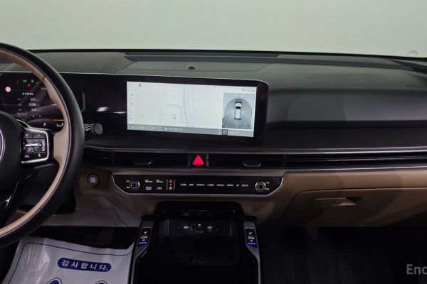 2024 Kia Sorento с пробегом 15 852 км