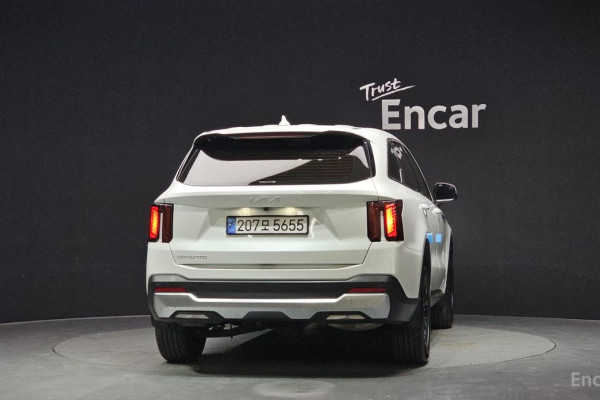 2023 Kia Sorento с пробегом 46 630 км