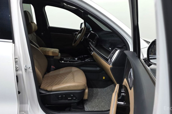 2023 Kia Sorento с пробегом 45 447 км