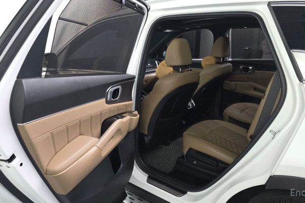 2023 Kia Sorento с пробегом 45 447 км