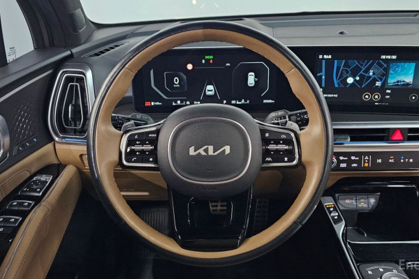 2024 Kia Sorento с пробегом 30 928 км