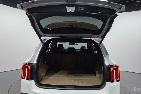 2025 Kia Sorento с пробегом 11 148 км