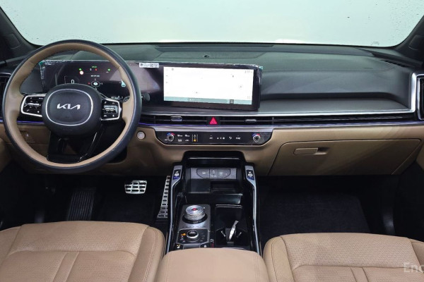 2024 Kia Sorento с пробегом 16 751 км