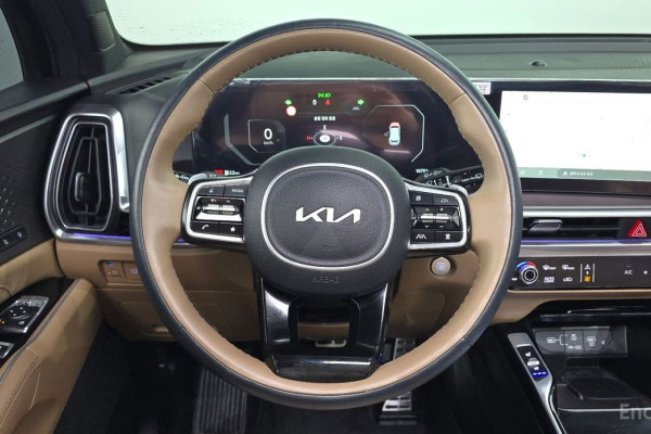 2024 Kia Sorento с пробегом 16 751 км