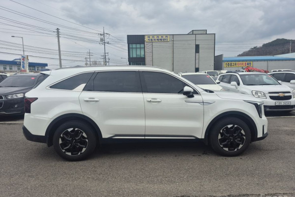 2024 Kia Sorento с пробегом 35 505 км