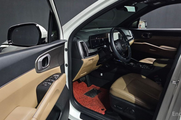 2023 Kia Sorento с пробегом 46 630 км