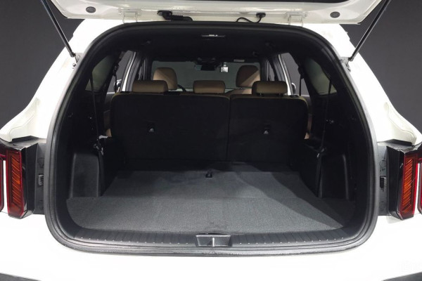 2024 Kia Sorento с пробегом 26 809 км