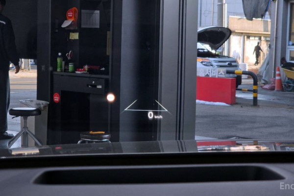 2024 Kia Sorento с пробегом 30 928 км