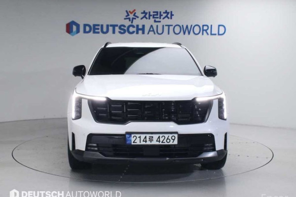 2024 Kia Sorento с пробегом 33 377 км