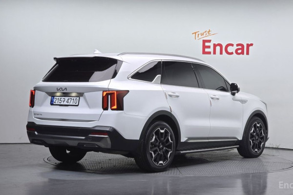2023 Kia Sorento с пробегом 35 362 км
