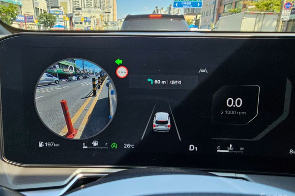 2024 Kia Sorento с пробегом 33 500 км