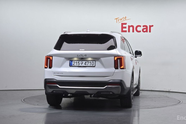 2023 Kia Sorento с пробегом 35 362 км