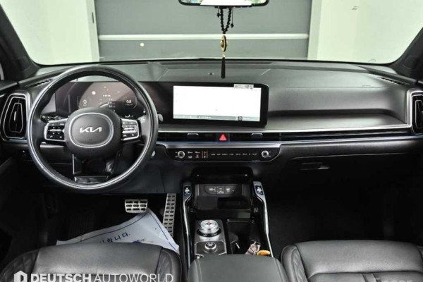 2024 Kia Sorento с пробегом 33 377 км