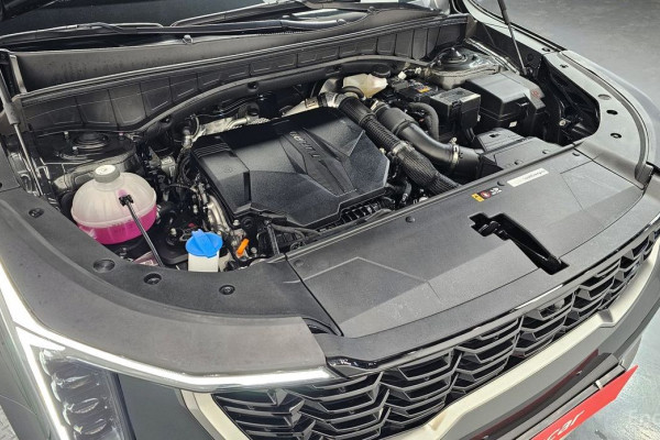 2025 Kia Sorento с пробегом 8 861 км