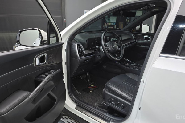 2023 Kia Sorento с пробегом 35 362 км