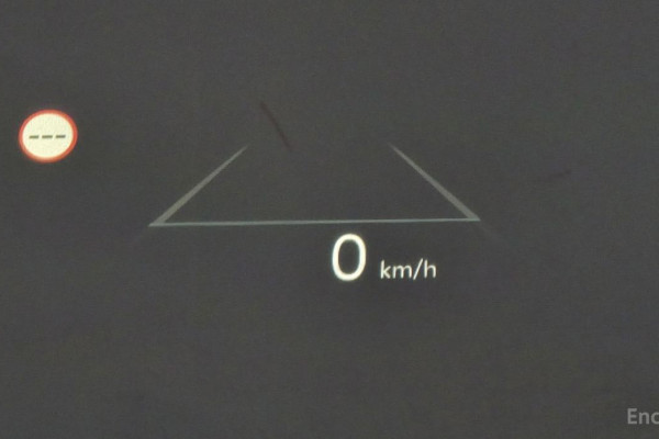 2023 Kia Sorento с пробегом 13 915 км