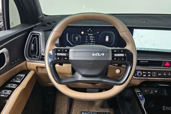 2025 Kia Sorento с пробегом 8 861 км