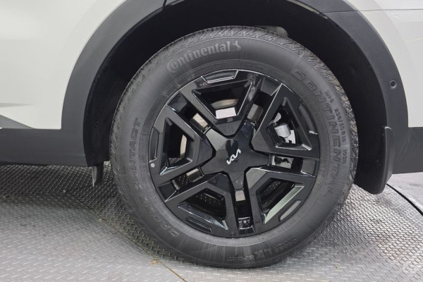 2024 Kia Sorento с пробегом 11 669 км