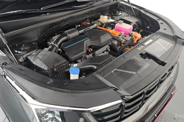 2023 Kia Sorento с пробегом 18 063 км