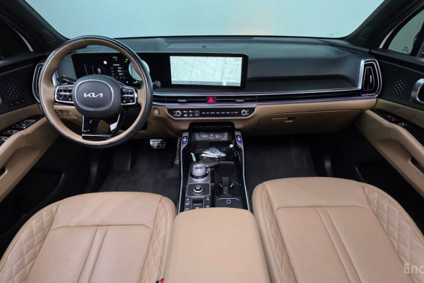 2023 Kia Sorento с пробегом 28 855 км