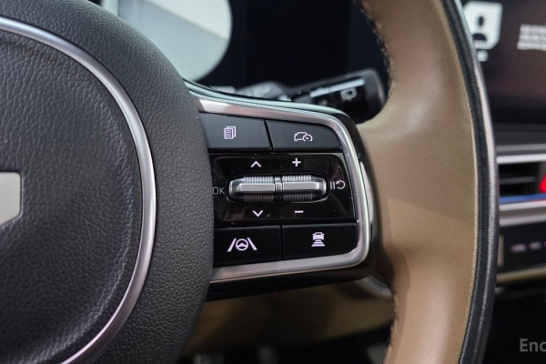 2023 Kia Sorento с пробегом 28 855 км