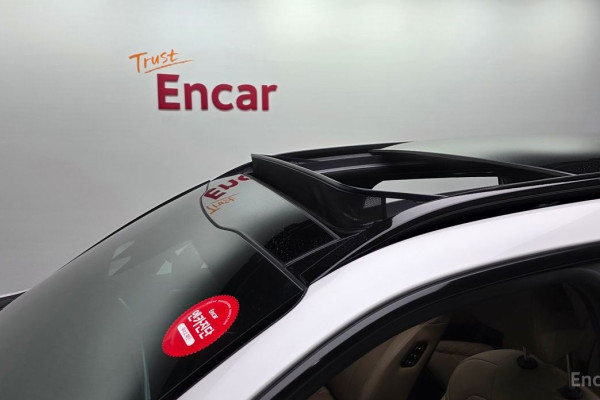 2023 Kia Sorento с пробегом 28 855 км