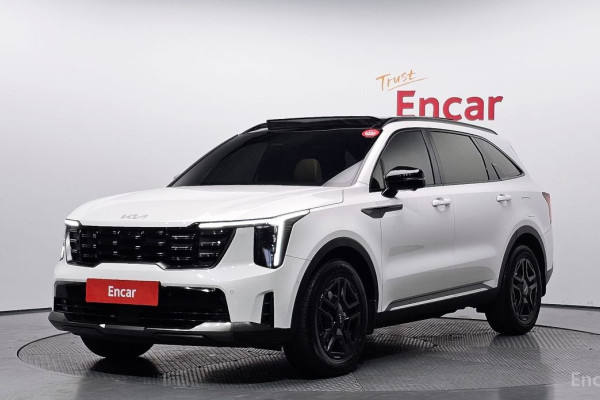 2024 Kia Sorento с пробегом 23 794 км