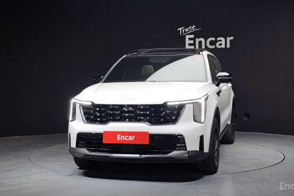 2024 Kia Sorento с пробегом 16 908 км