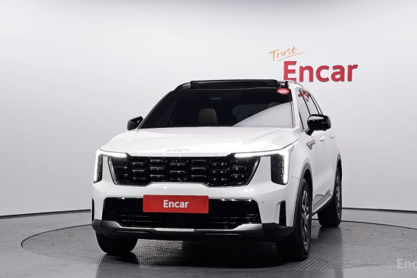 2024 Kia Sorento с пробегом 23 794 км