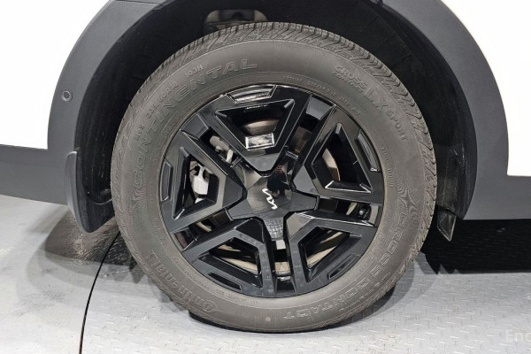 2024 Kia Sorento с пробегом 16 908 км