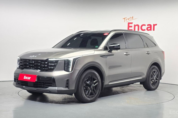 2023 Kia Sorento с пробегом 10 680 км