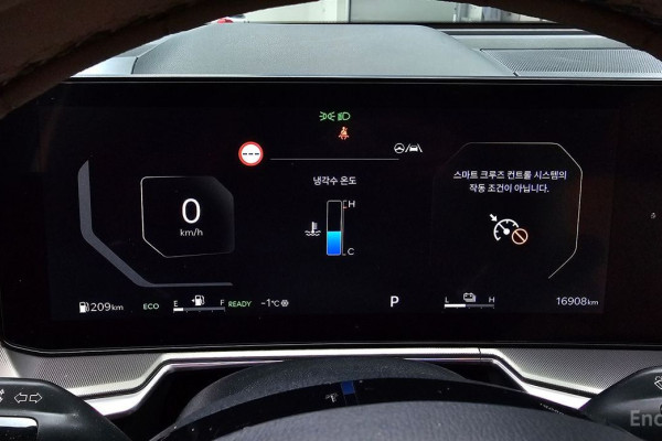 2024 Kia Sorento с пробегом 16 908 км