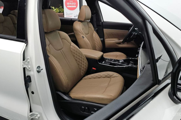 2024 Kia Sorento с пробегом 23 794 км