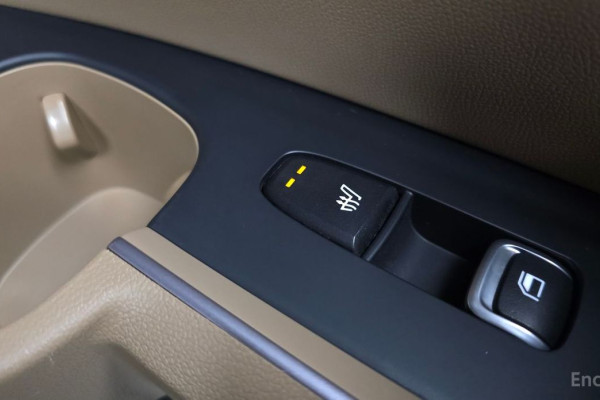 2023 Kia Sorento с пробегом 15 618 км