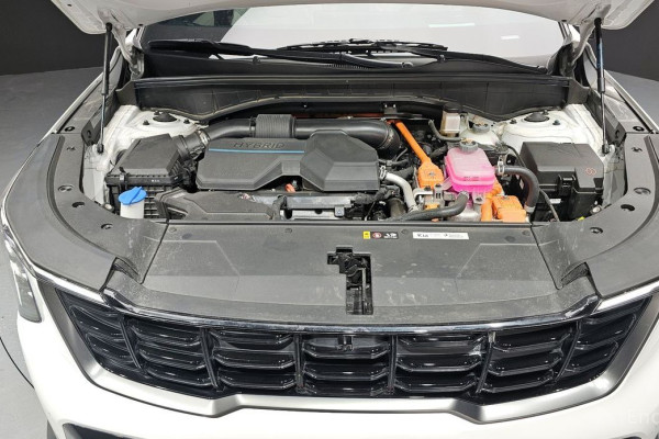 2024 Kia Sorento с пробегом 21 754 км