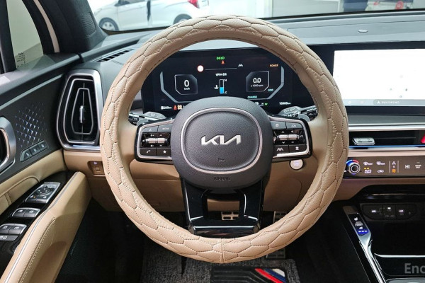 2024 Kia Sorento с пробегом 16 908 км