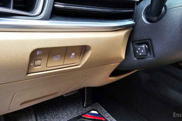 2024 Kia Sorento с пробегом 16 908 км