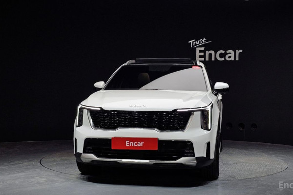 2024 Kia Sorento с пробегом 17 555 км