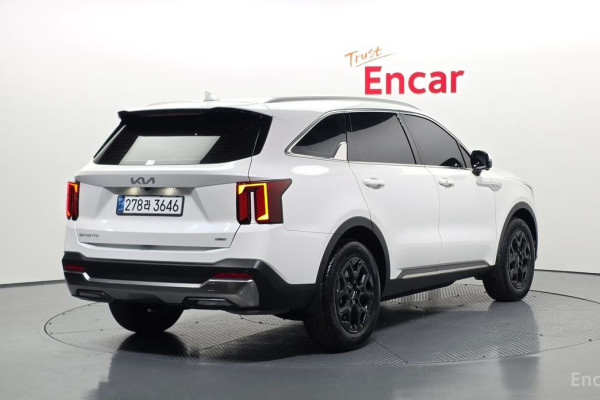 2025 Kia Sorento с пробегом 9 173 км