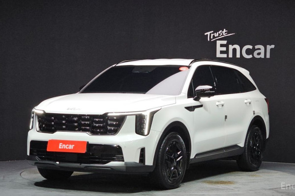 2023 Kia Sorento с пробегом 15 576 км